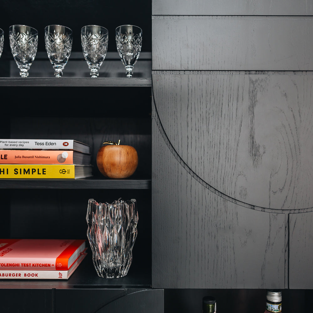 ETCH OAK DISPLAY CABINET | HIGHBOARD | BLACK