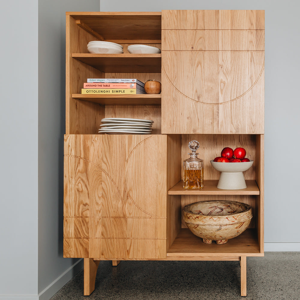 CHISEL OAK DISPLAY CABINET | HIGHBOARD - NATURAL OR BLACK