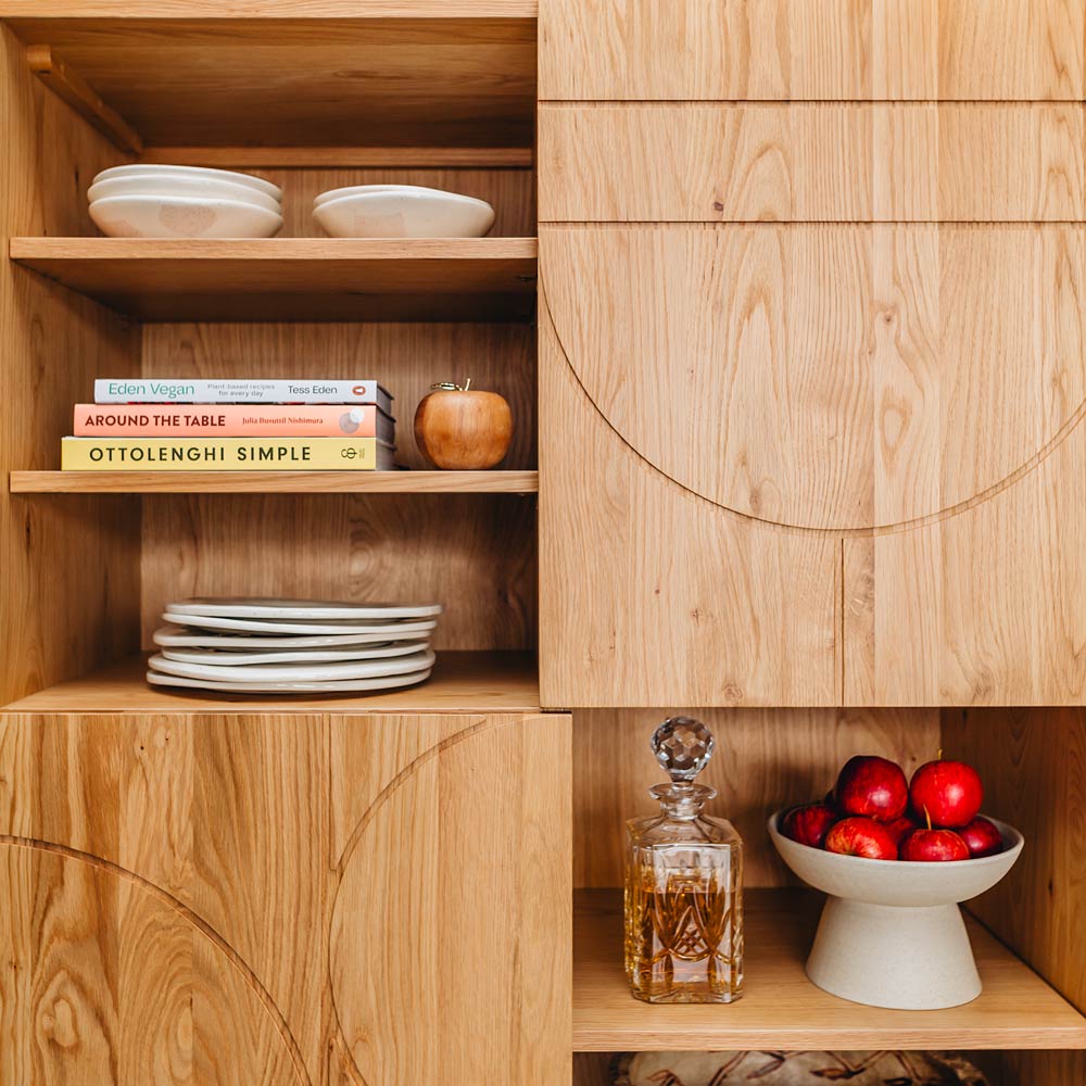 ETCH OAK DISPLAY CABINET | HIGHBOARD | NATURAL