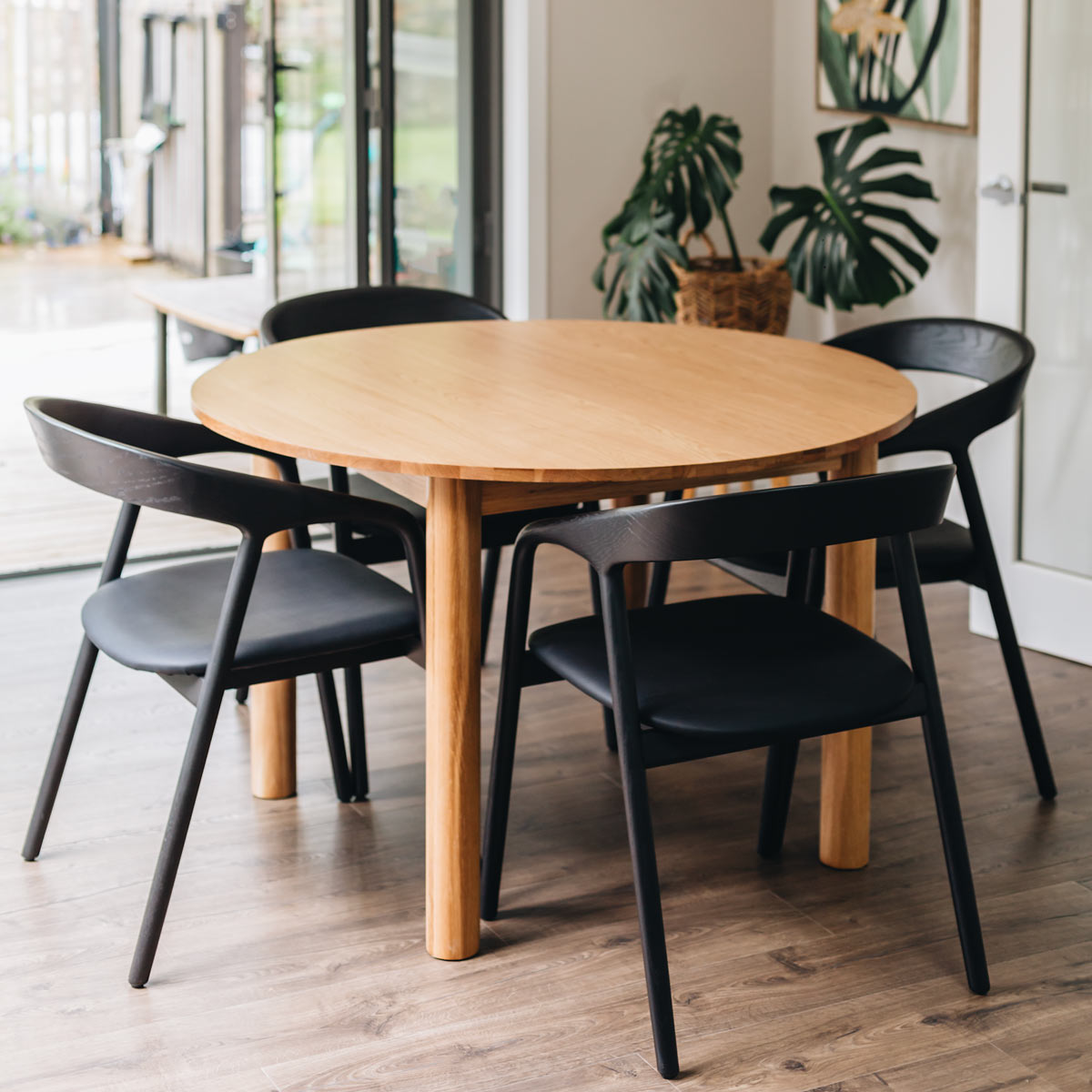 NORA OAK DINING CHAIR | BLACK