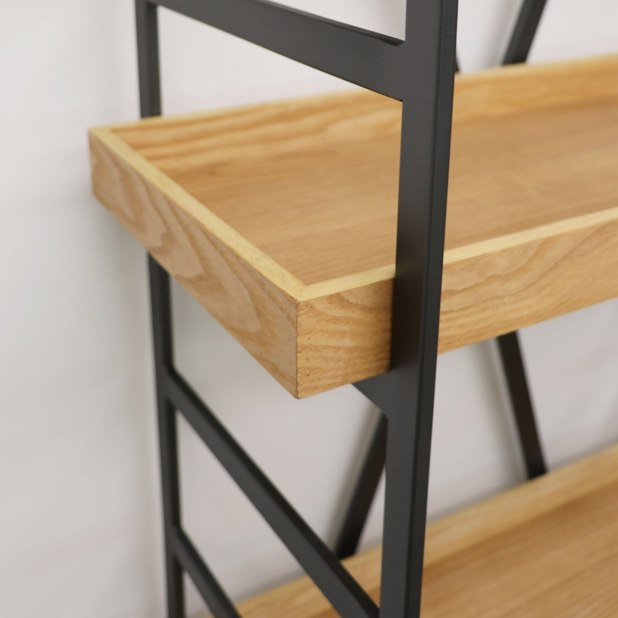 CENTURY BOOKSHELF | SINGLE