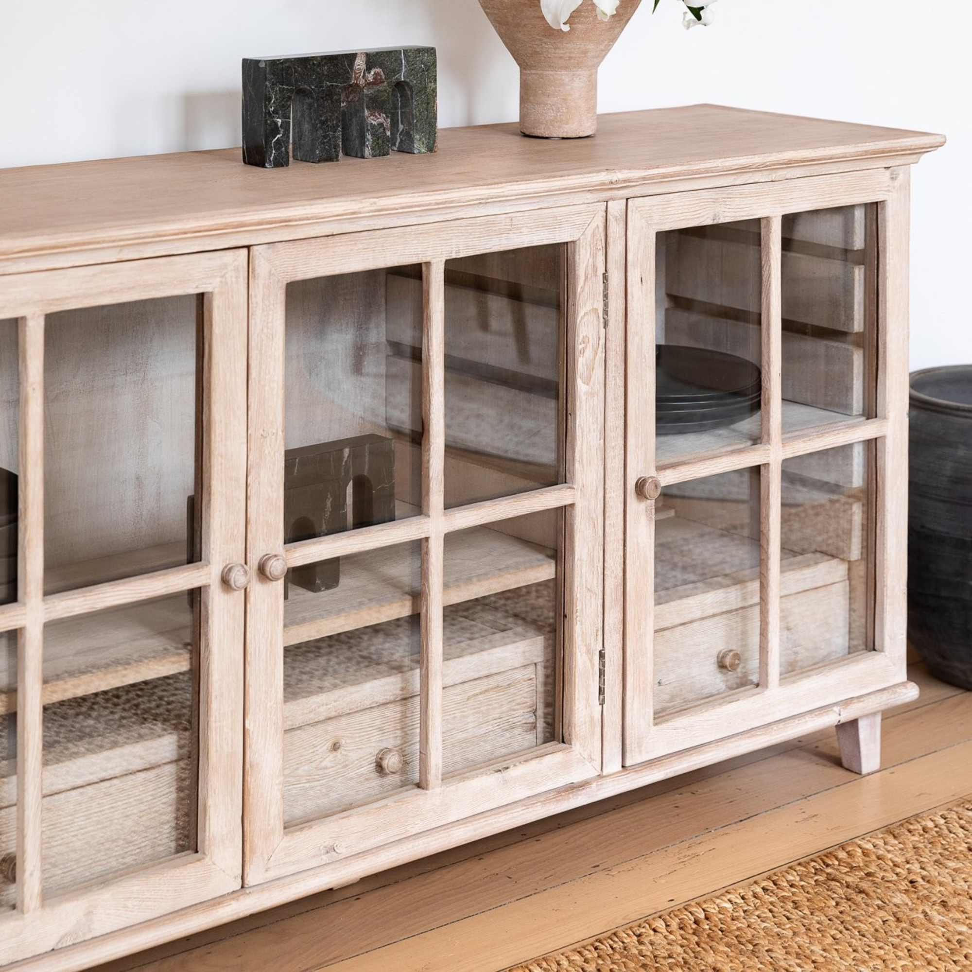 CLEMENTE SIDEBOARD