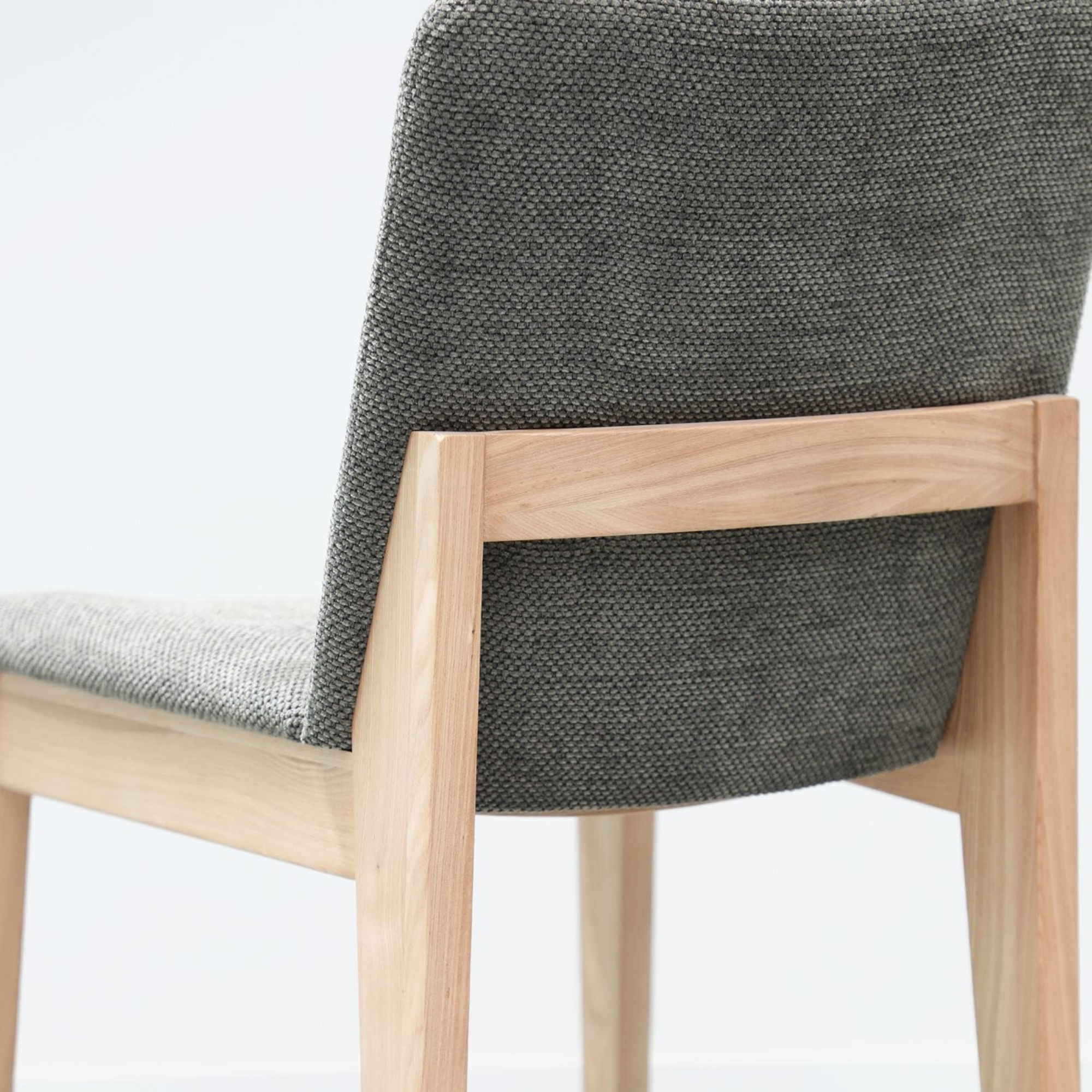 CLIFTON DINING CHAIR | KHAKI