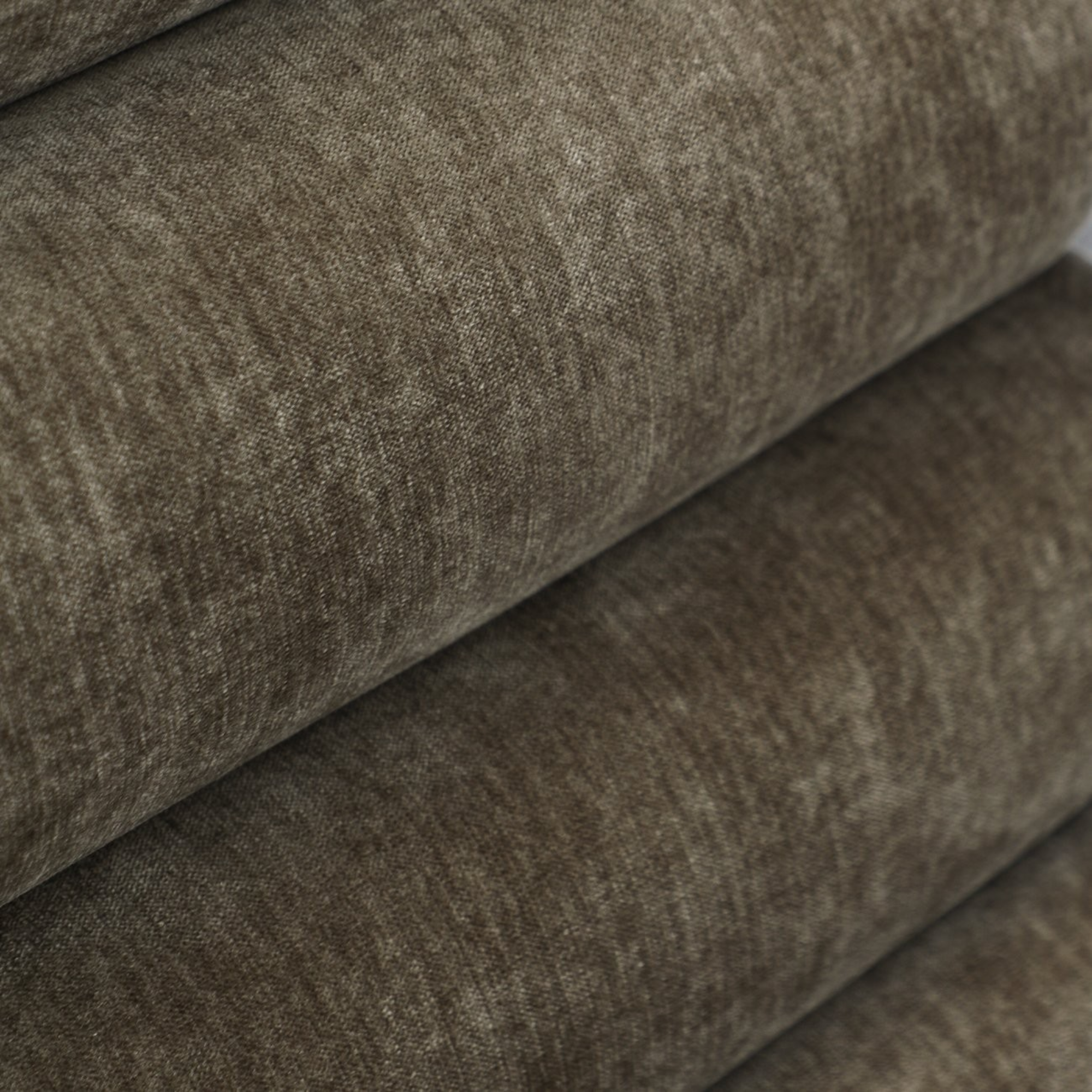 HARRIS ACCENT CHAIR