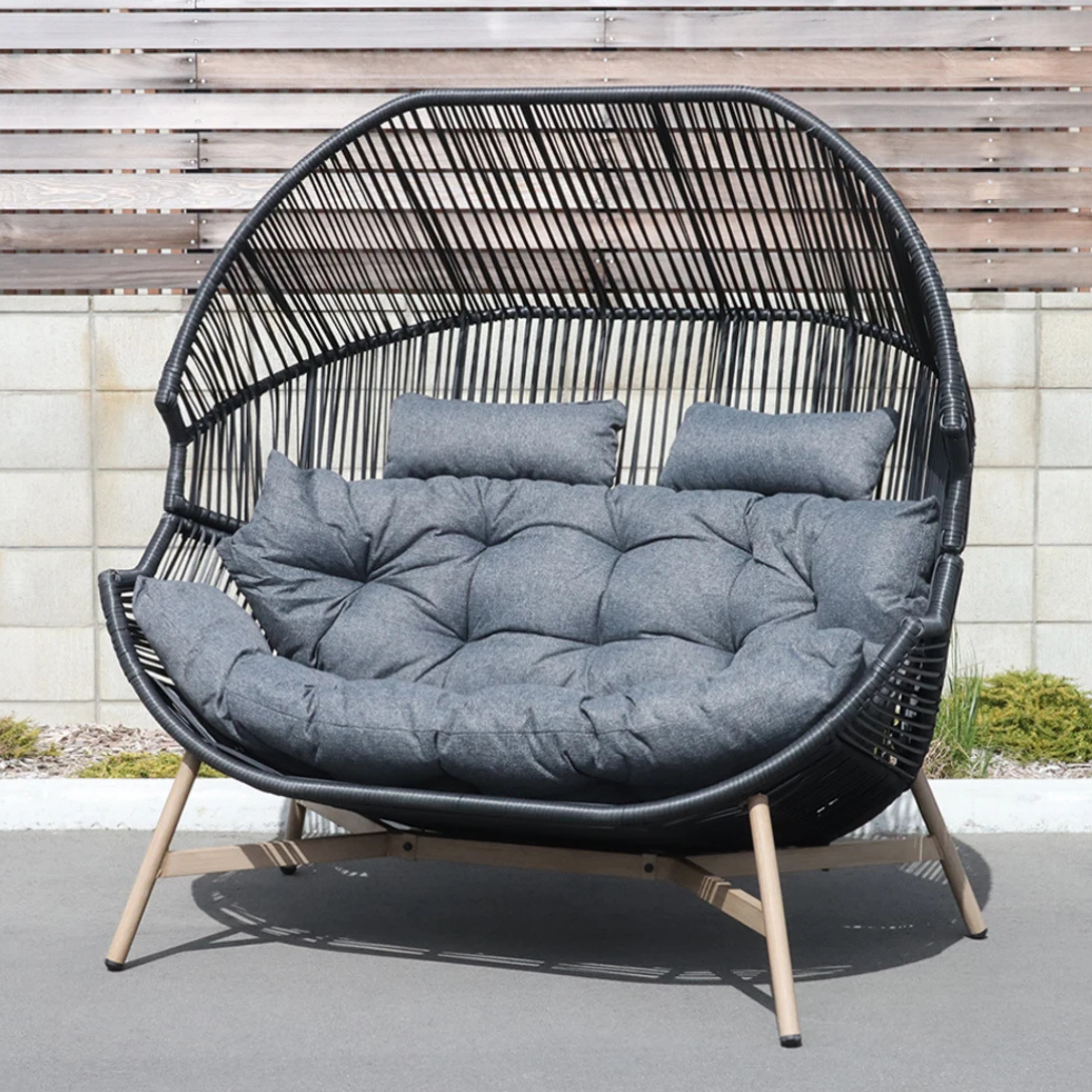 HELSINKI DOUBLE EGG CHAIR | OUTDOOR
