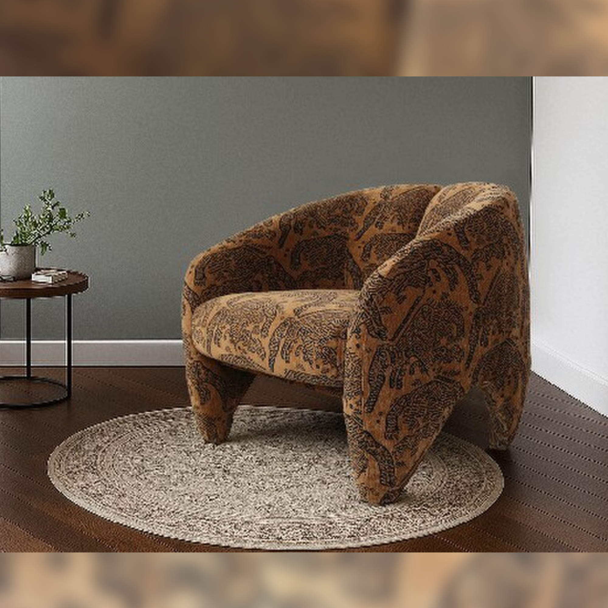 HUNTRESS ACCENT CHAIR | TIGER BROWN