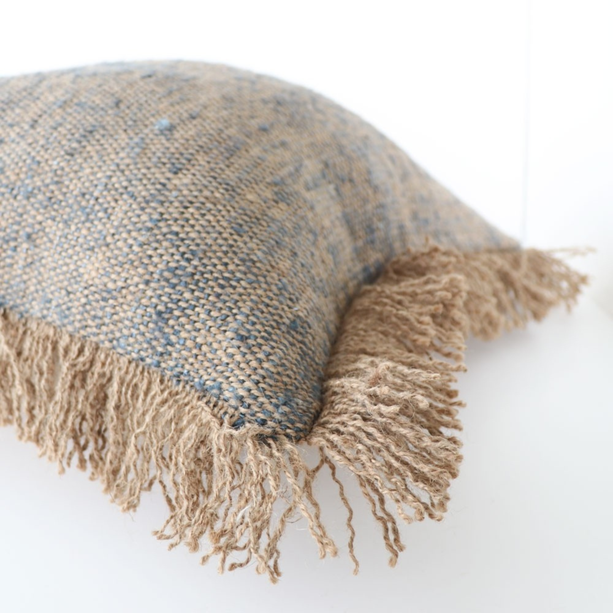 KIERA CUSHION | GREY