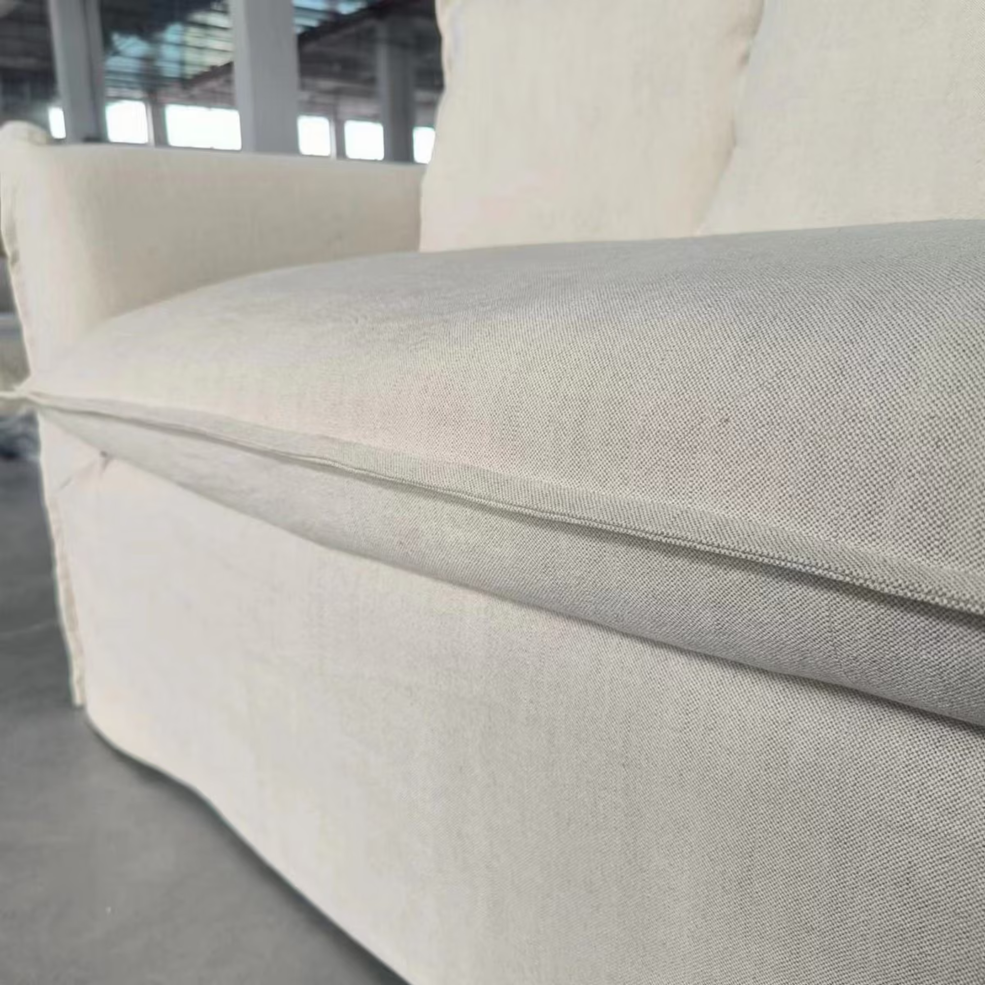 MARSALA CHAISE SUITE | SALT & PEPPER