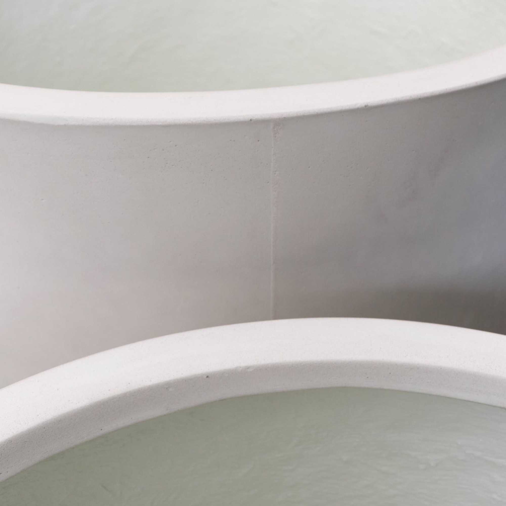 MIKONUI WHITE CYLINDER PLANTER | 3 SIZES