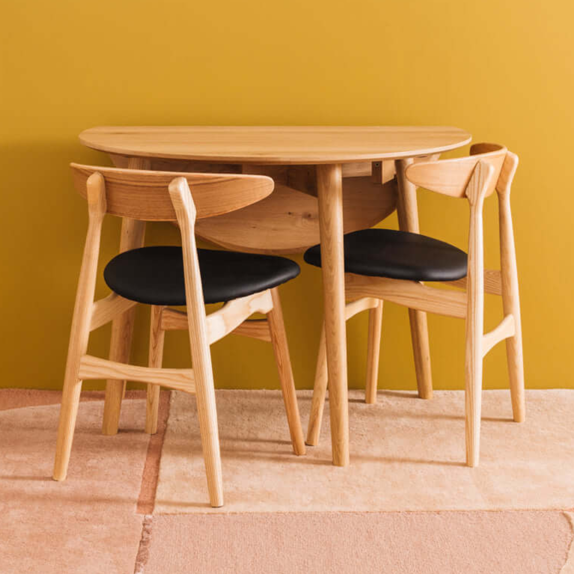 Nordik Round Drop-Leaf Dining Table | Natural