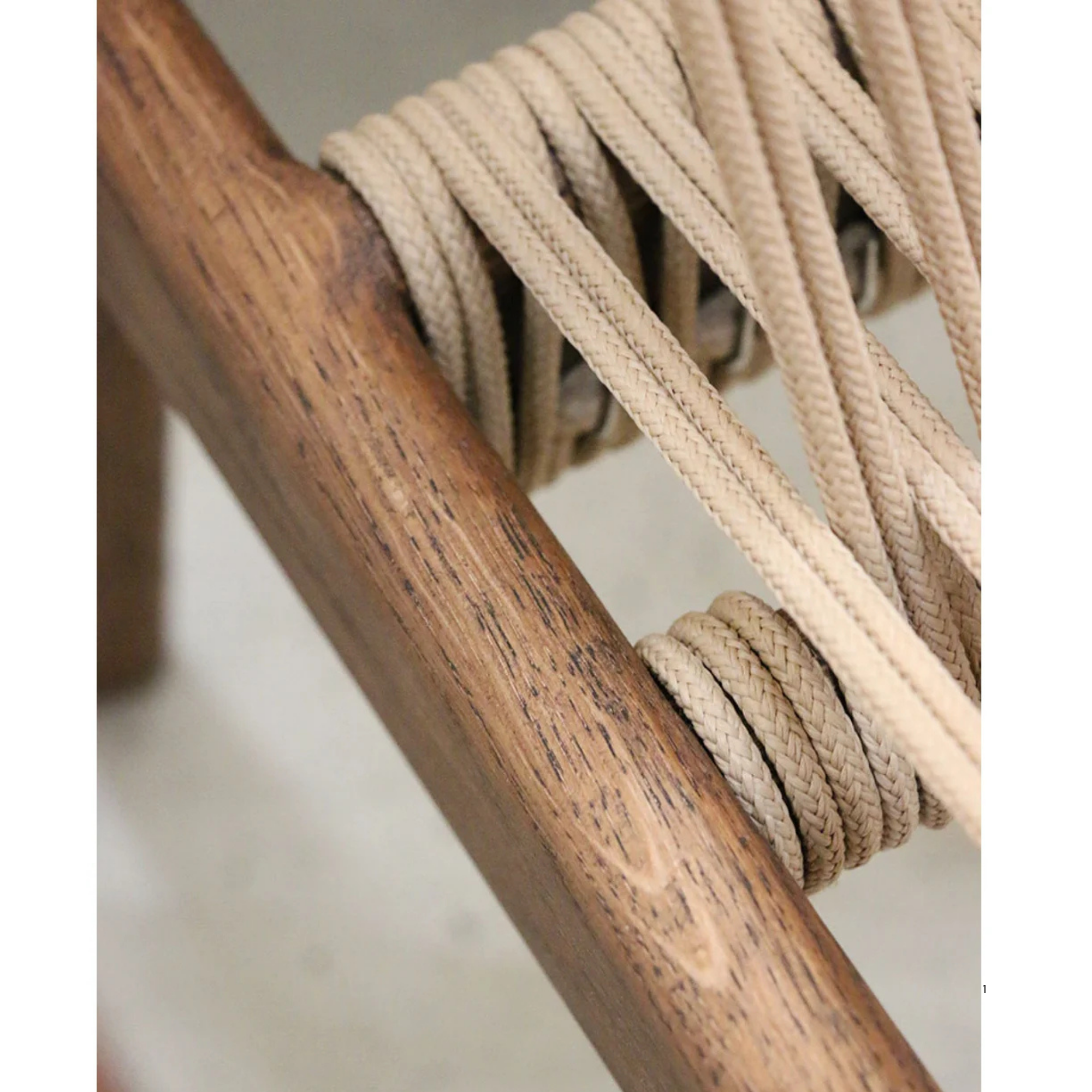 NORMA ARMCHAIR