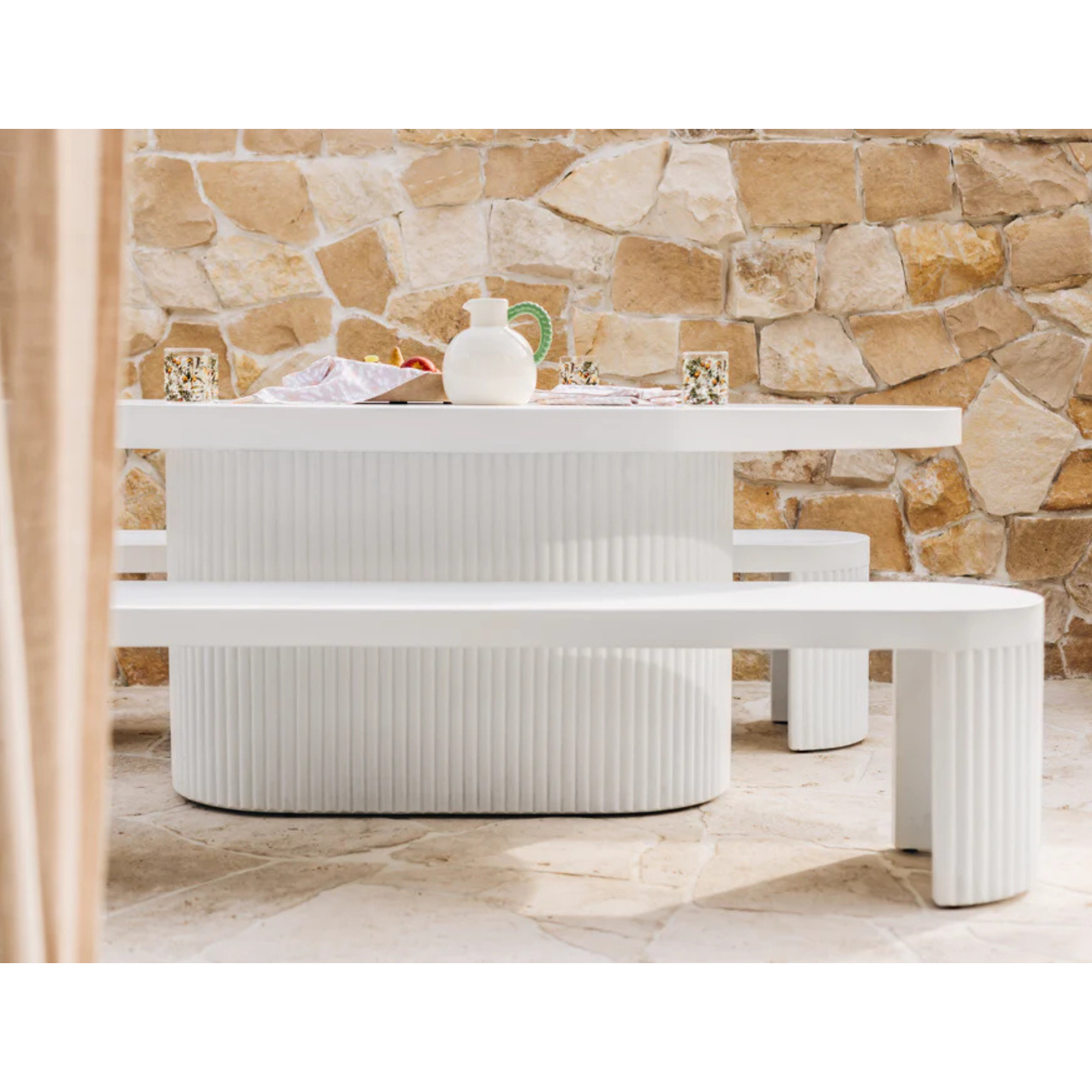 PALISADE OUTDOOR DINING TABLE