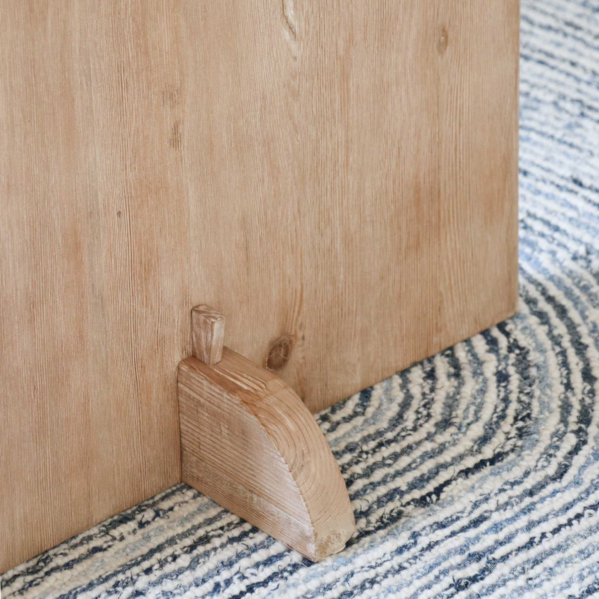 PENDLETON DINING TABLE