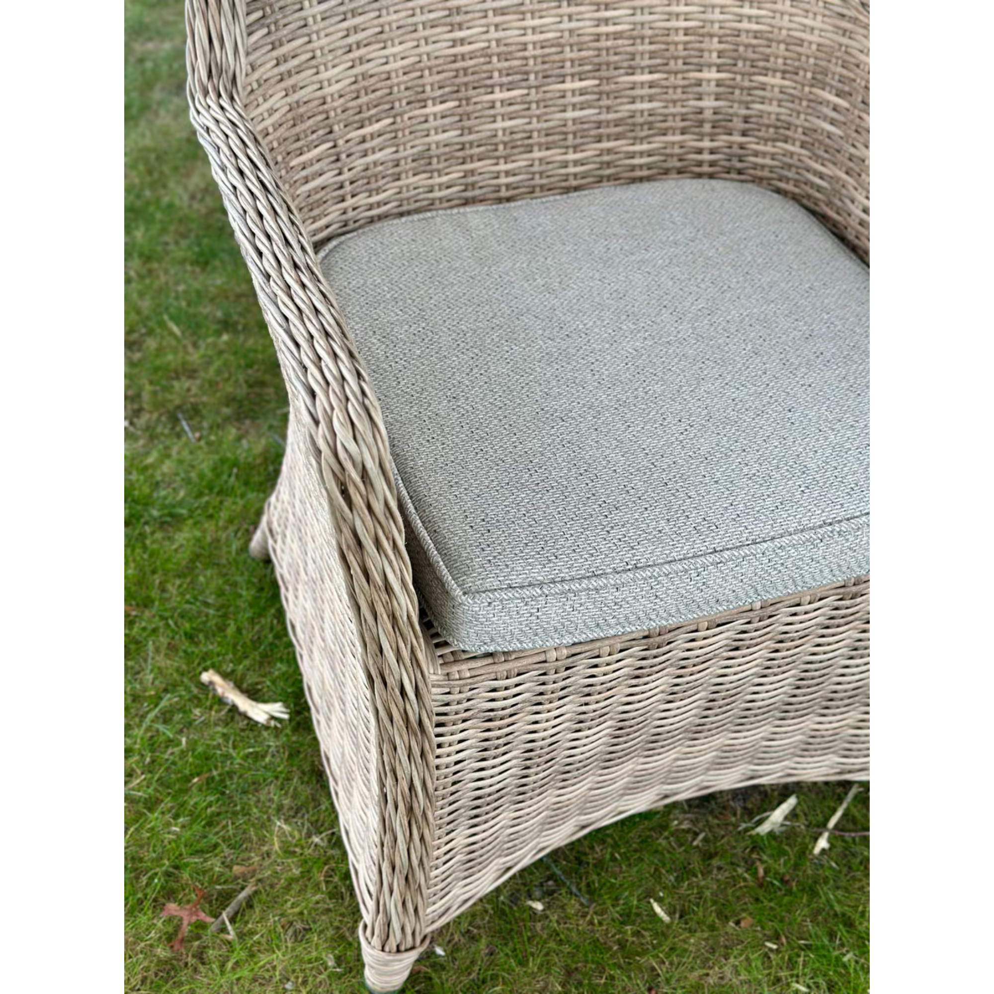 RAFFLES BAY OUTDOOR WICKER CHAIR | NATURAL