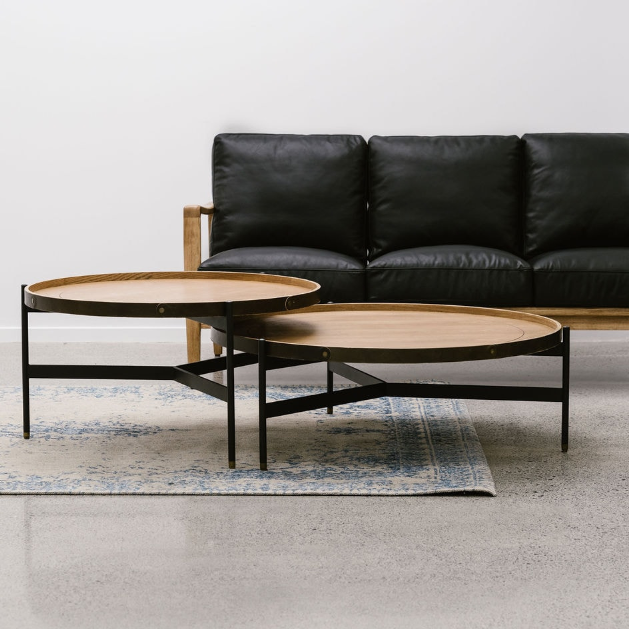 REID LEATHER 3 SEATER SOFA | BLACK