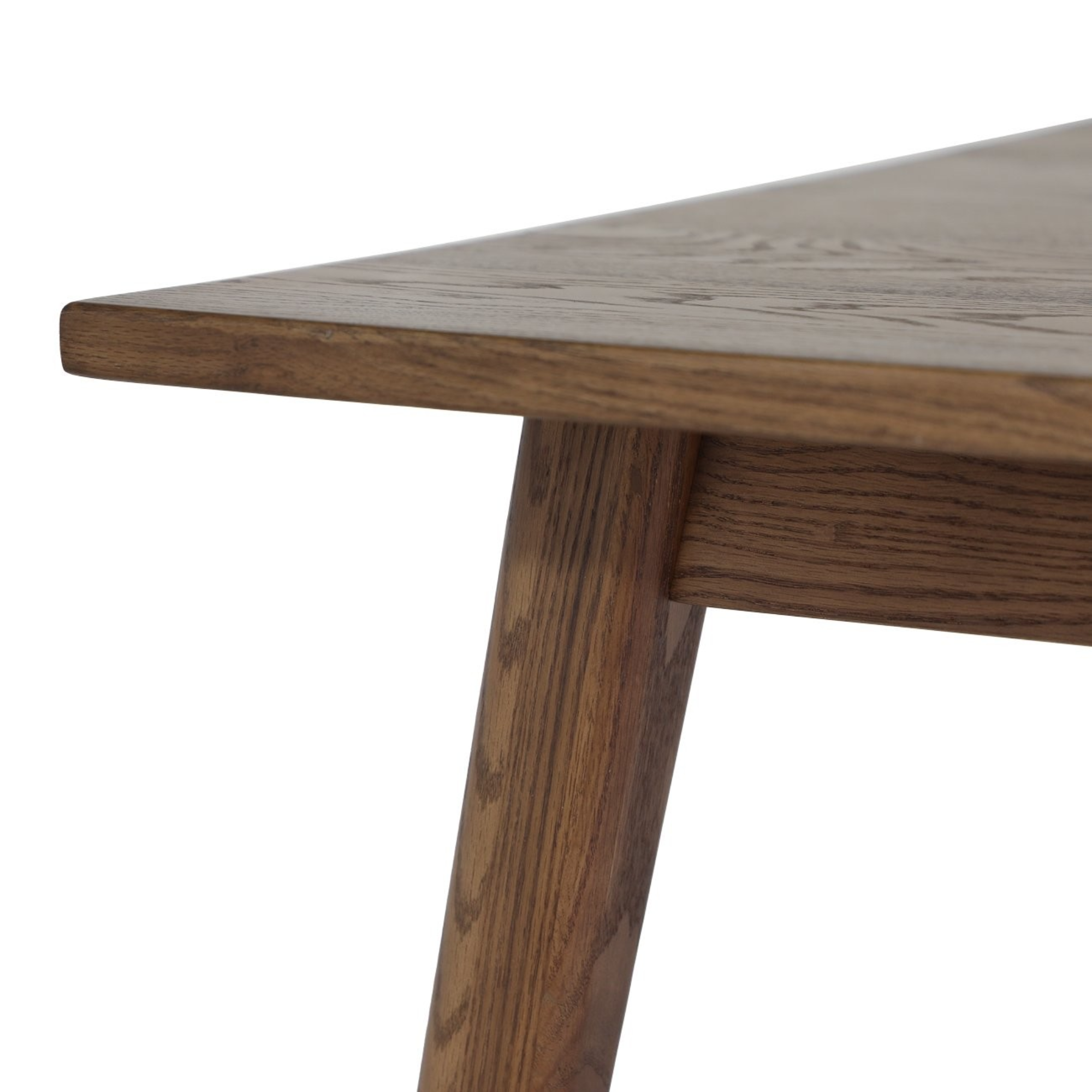 Vaasa 180 Dining Table | Walnut Oak