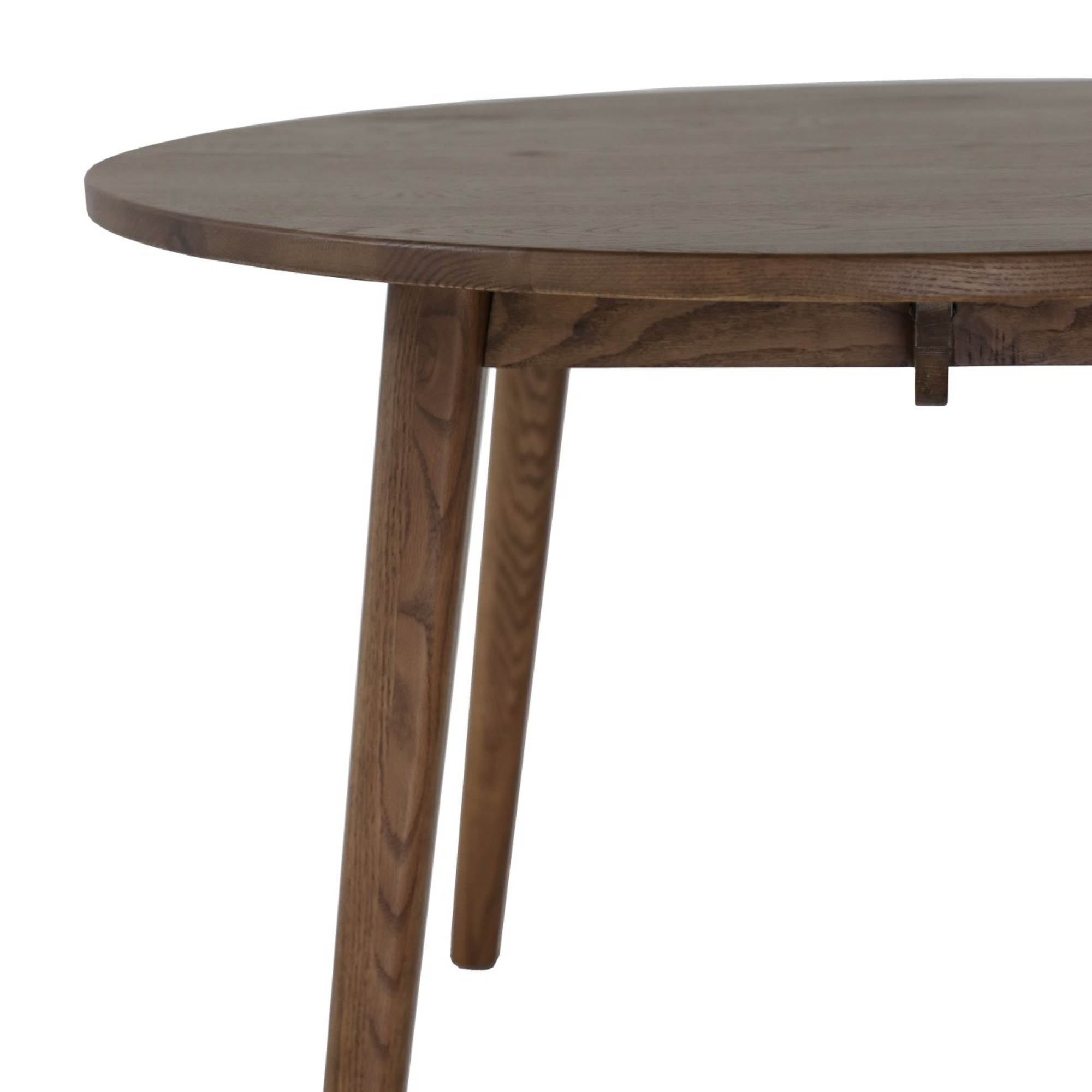 Vaasa 120 Round Dining Table | Walnut Oak