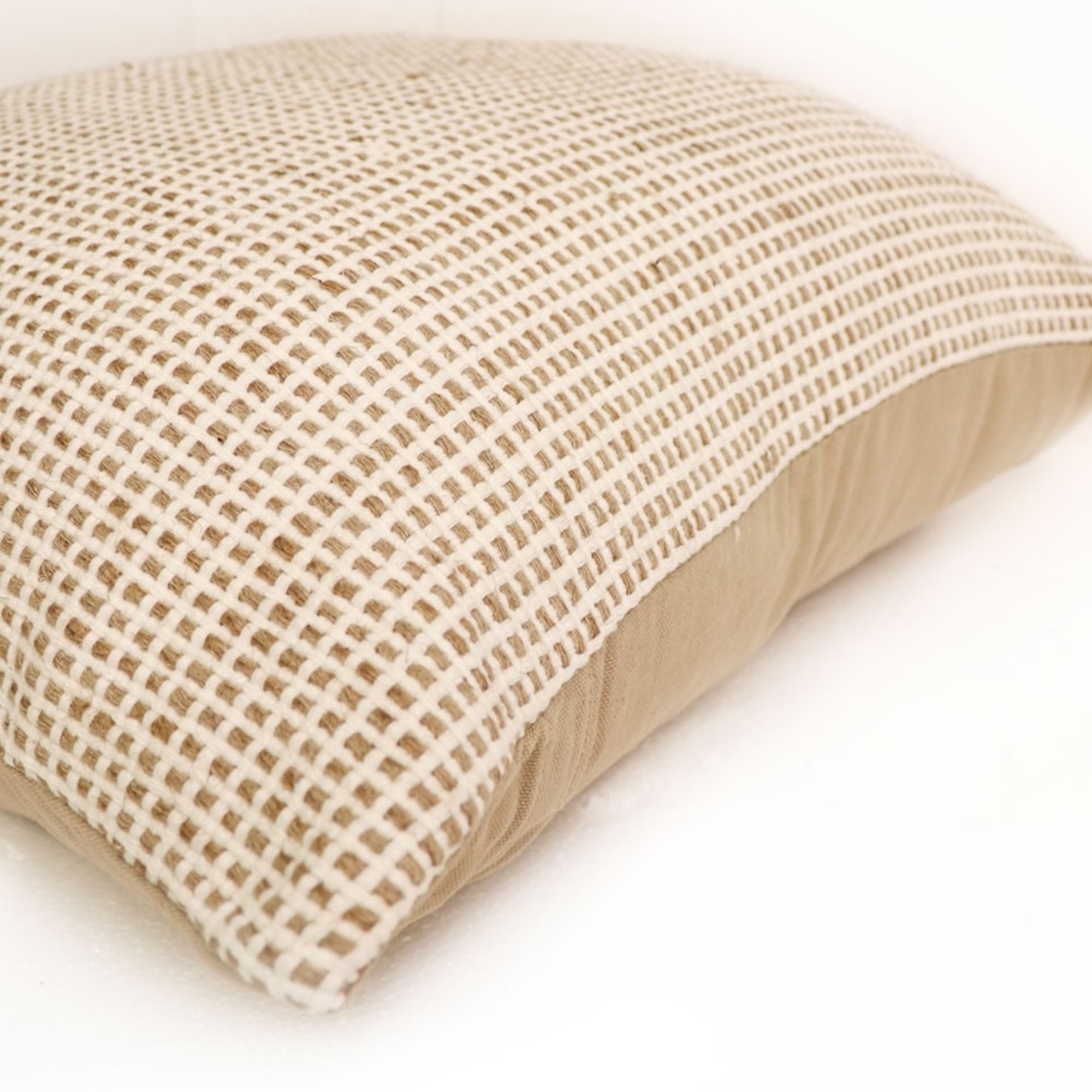 VITA CUSHION