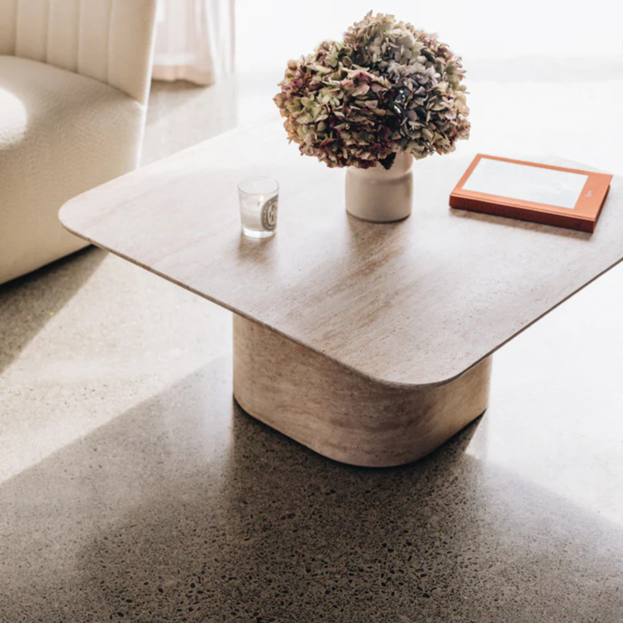 AURA CONCRETE COFFEE TABLE