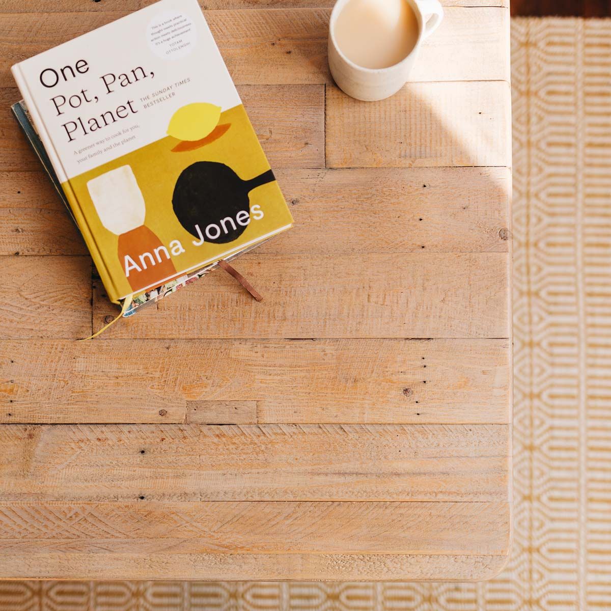 VIKTOR DINING TABLE | SOLID RECYCLED TIMBER