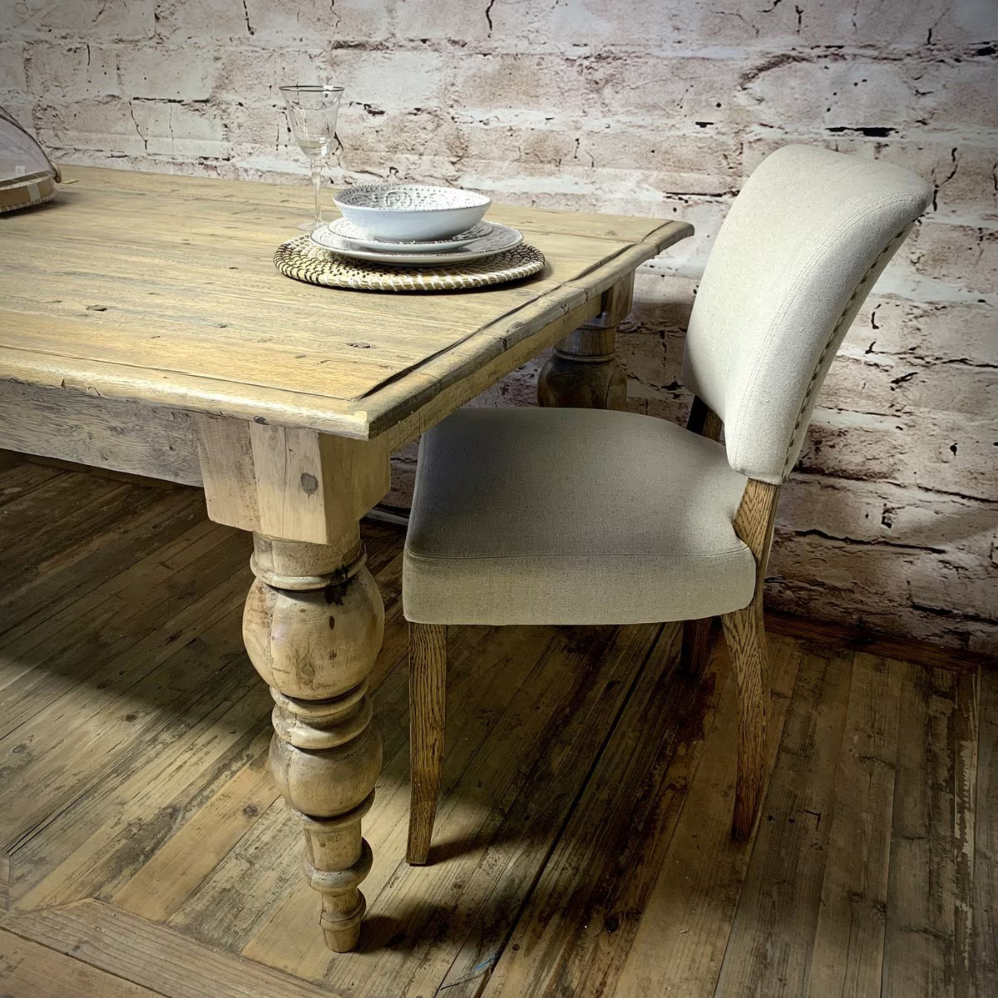 HOLLY DINING CHAIR | LINEN