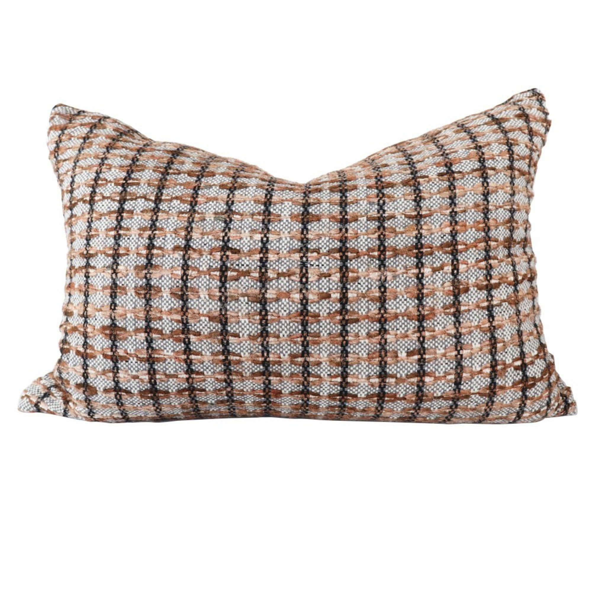 JUDE RECTANGLE CUSHION - BLACK / NATURAL