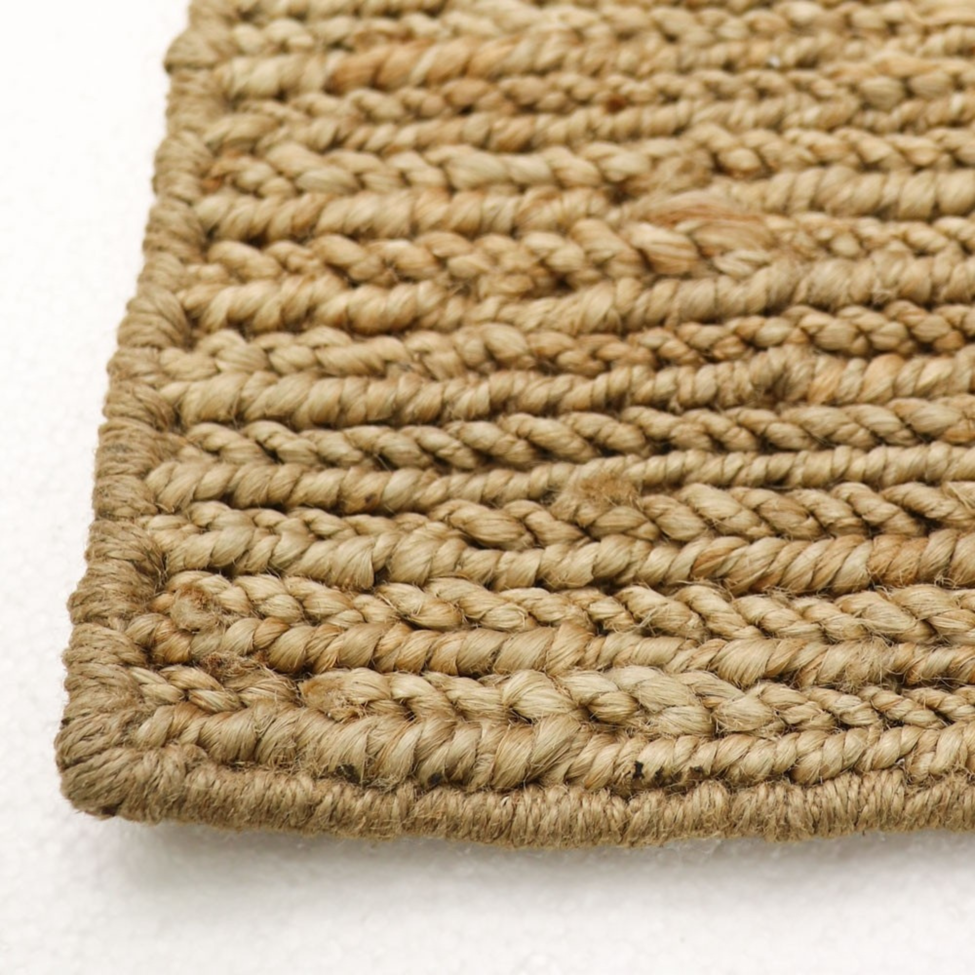 PLAIN JUTE RUG | 3 SIZES