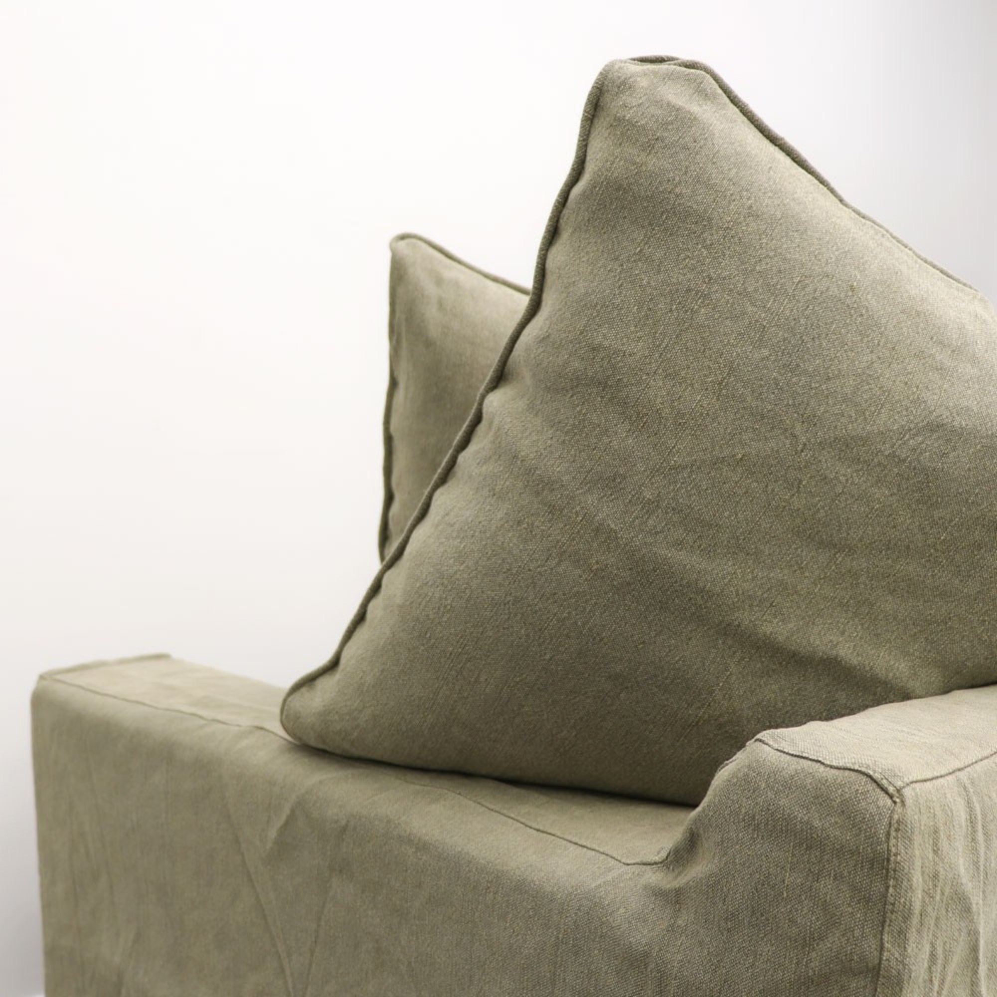 KEELY SLIPCOVER ARMCHAIR | KHAKI