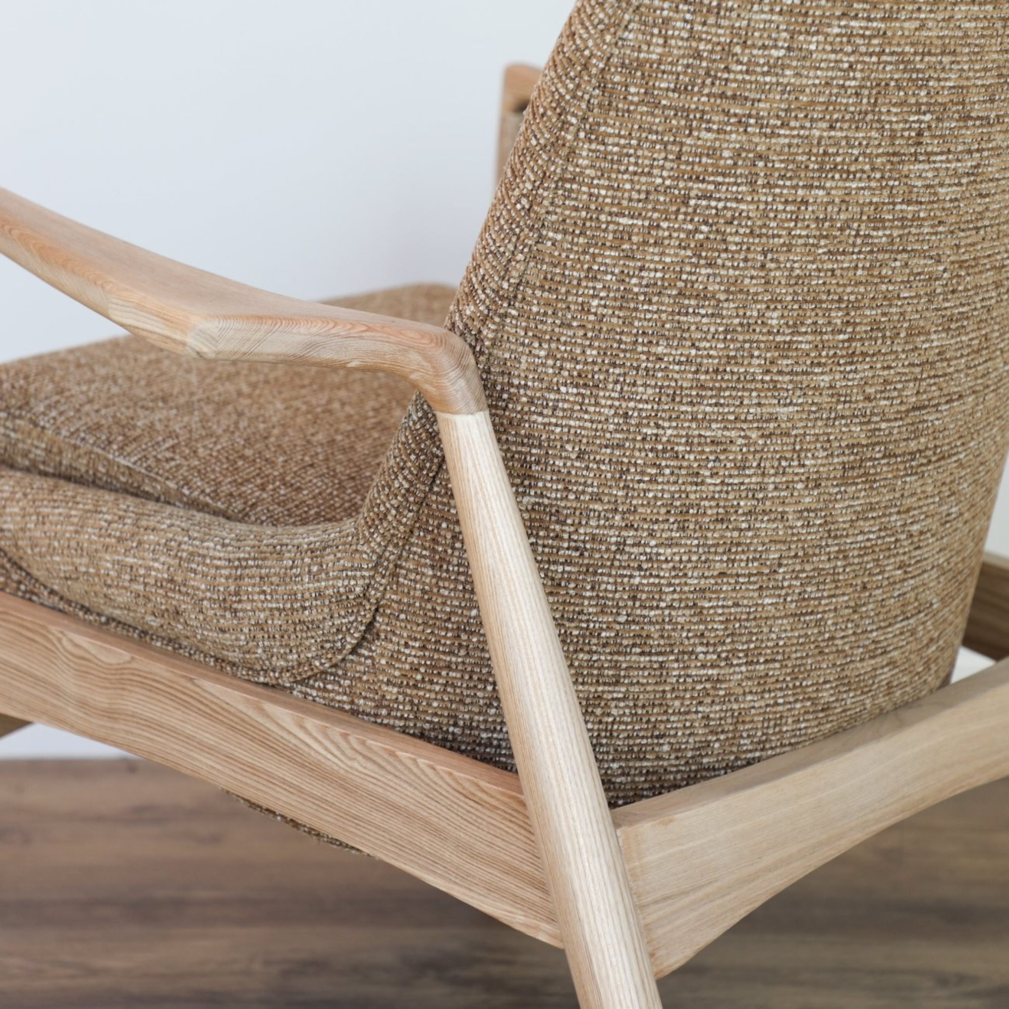 MORLEY ARMCHAIR | OCHRE