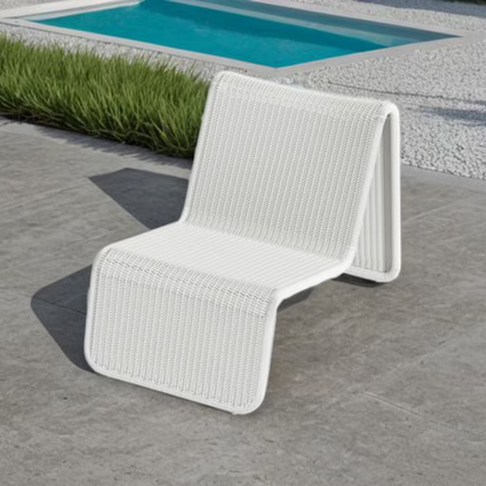 NOOSA OUTDOOR LOUNGER CHAIR | WHITE