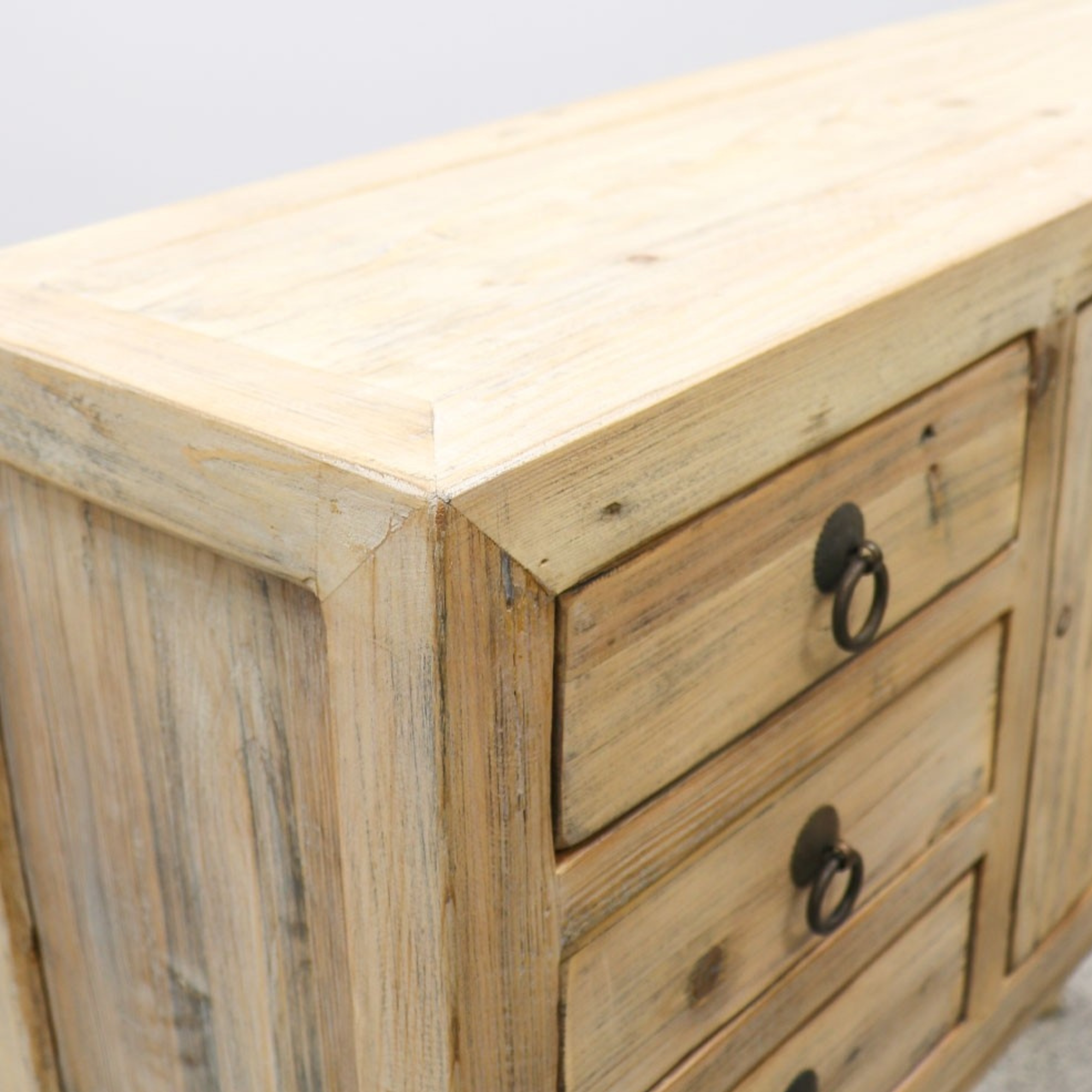 ORIENTAL PAINTED PETITE CONSOLE | NATURAL
