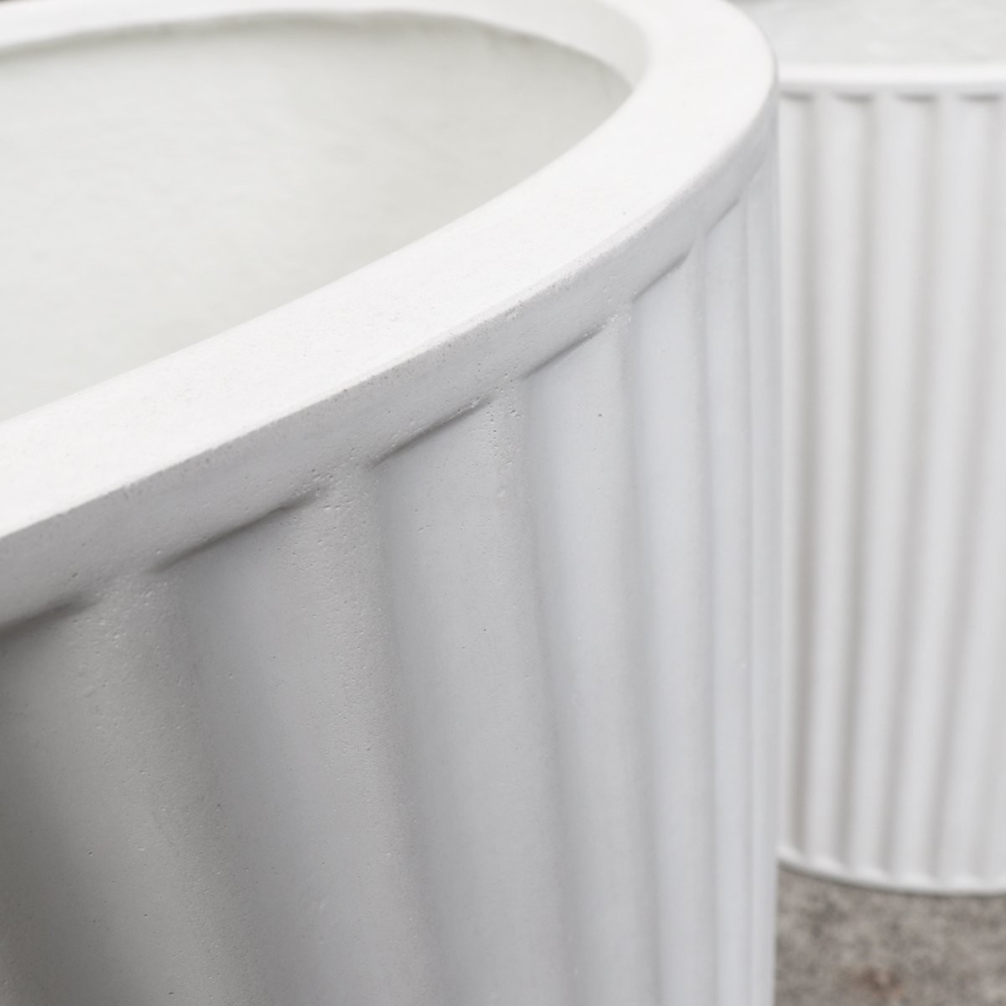 PIAKO RIBBED CYLINDER PLANTER | 3 SIZES | BLACK, WHITE OR WEATHERED CEMENT