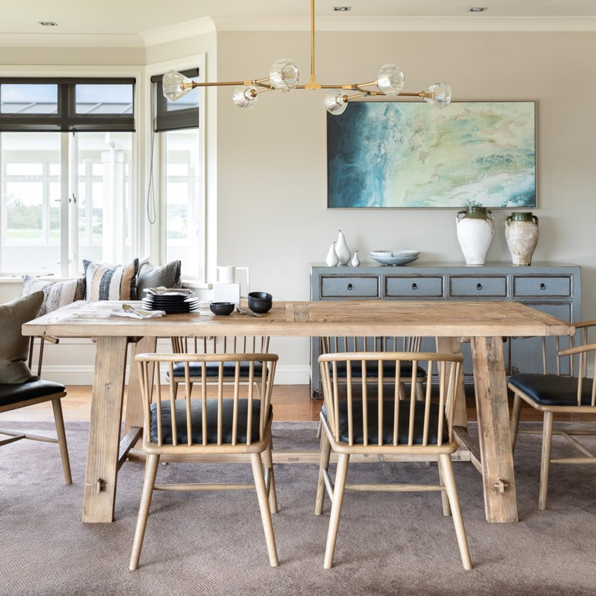 PARQ 1800 DINING TABLE