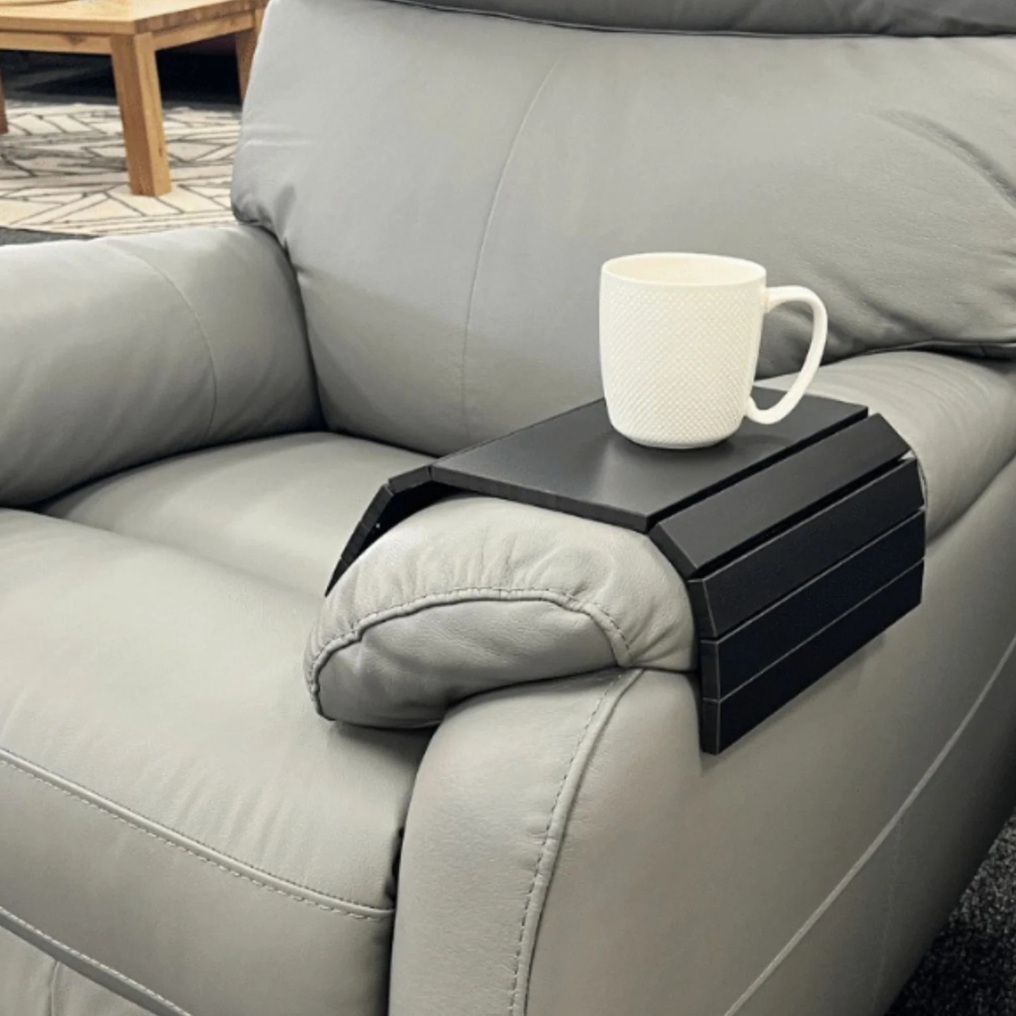 SLINKY SOFA HUGGING TABLE | 4 COLOURS