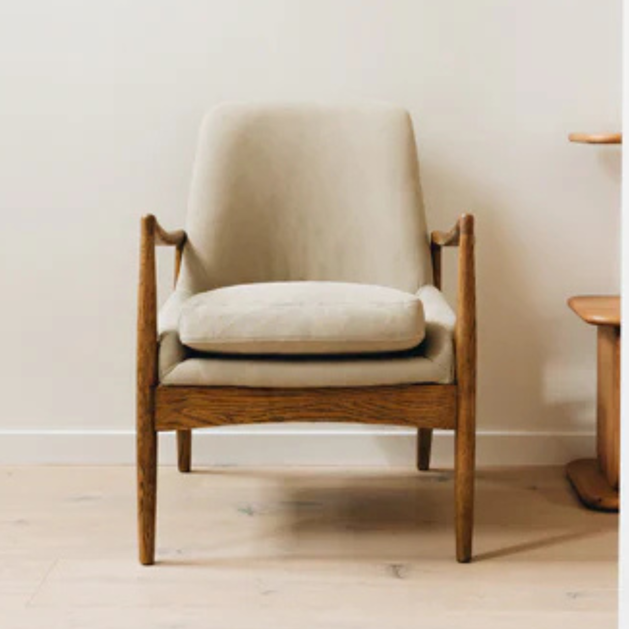 STEINER ARMCHAIR | CANVAS CEMENT