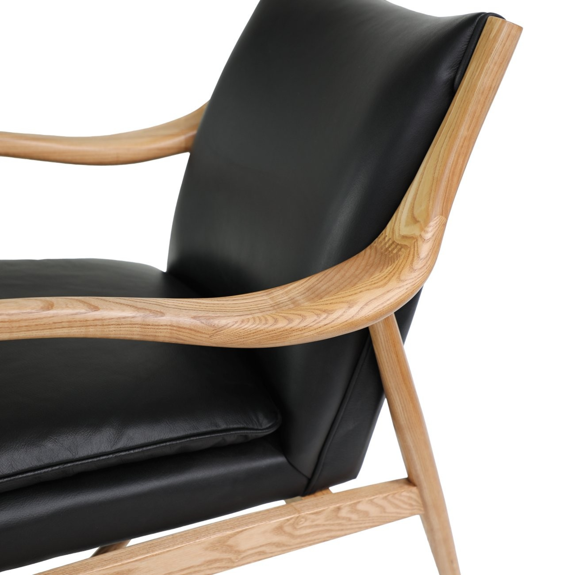 TANNER LEATHER ARMCHAIR | BLACK
