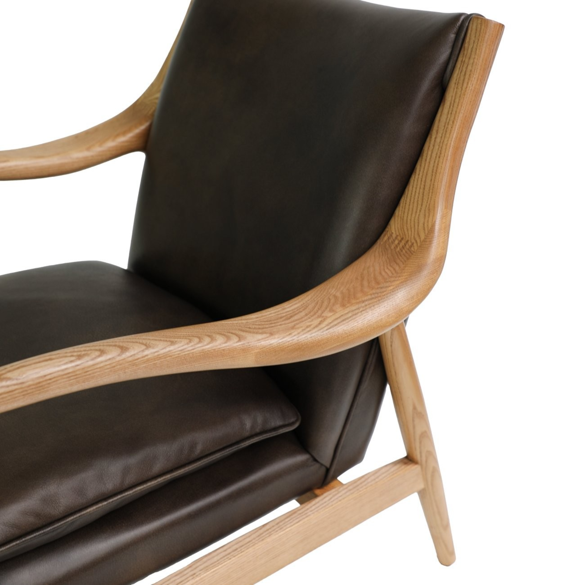 TANNER LEATHER ARMCHAIR | BROWN