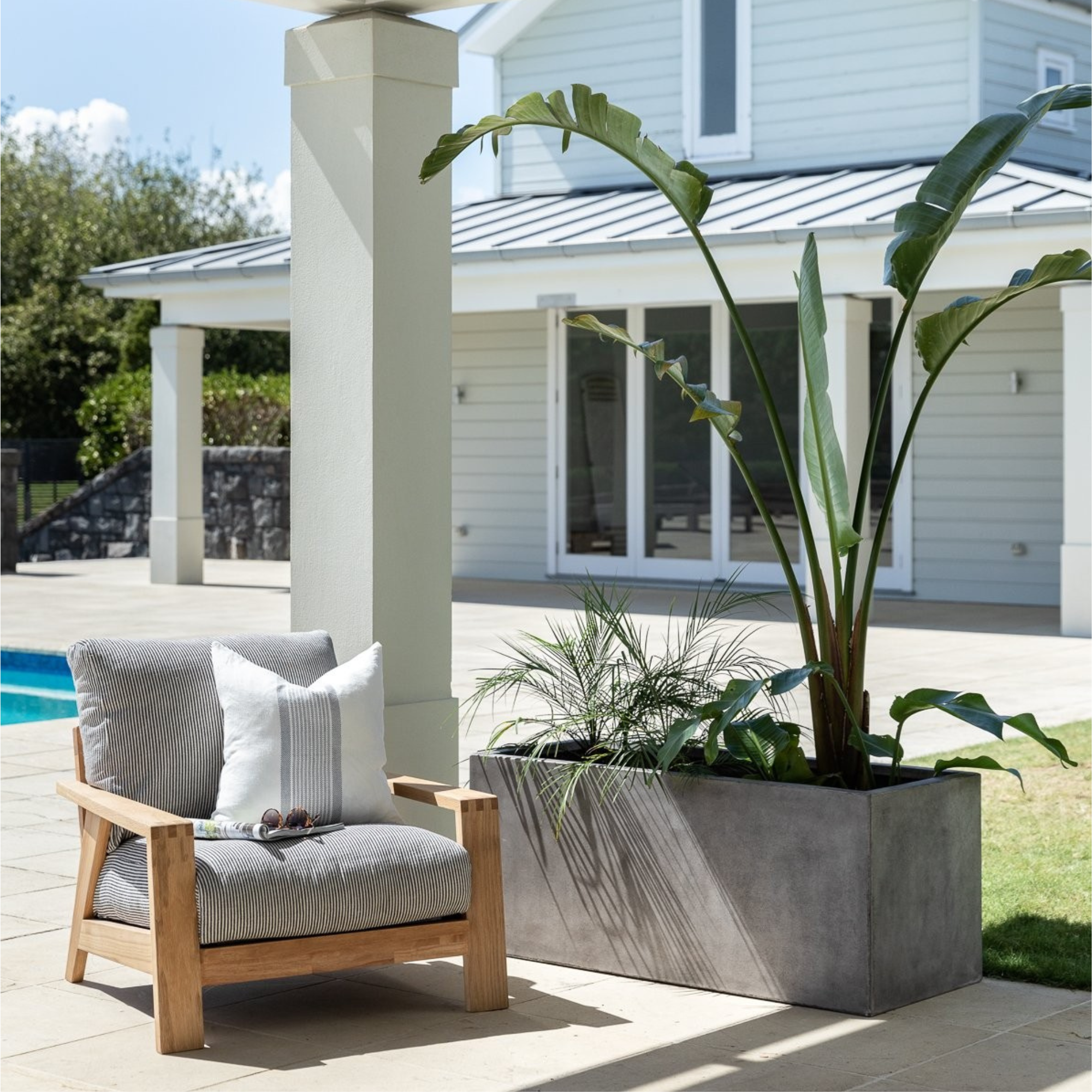 WAIHOU GREY PLANTER | 3 SIZES