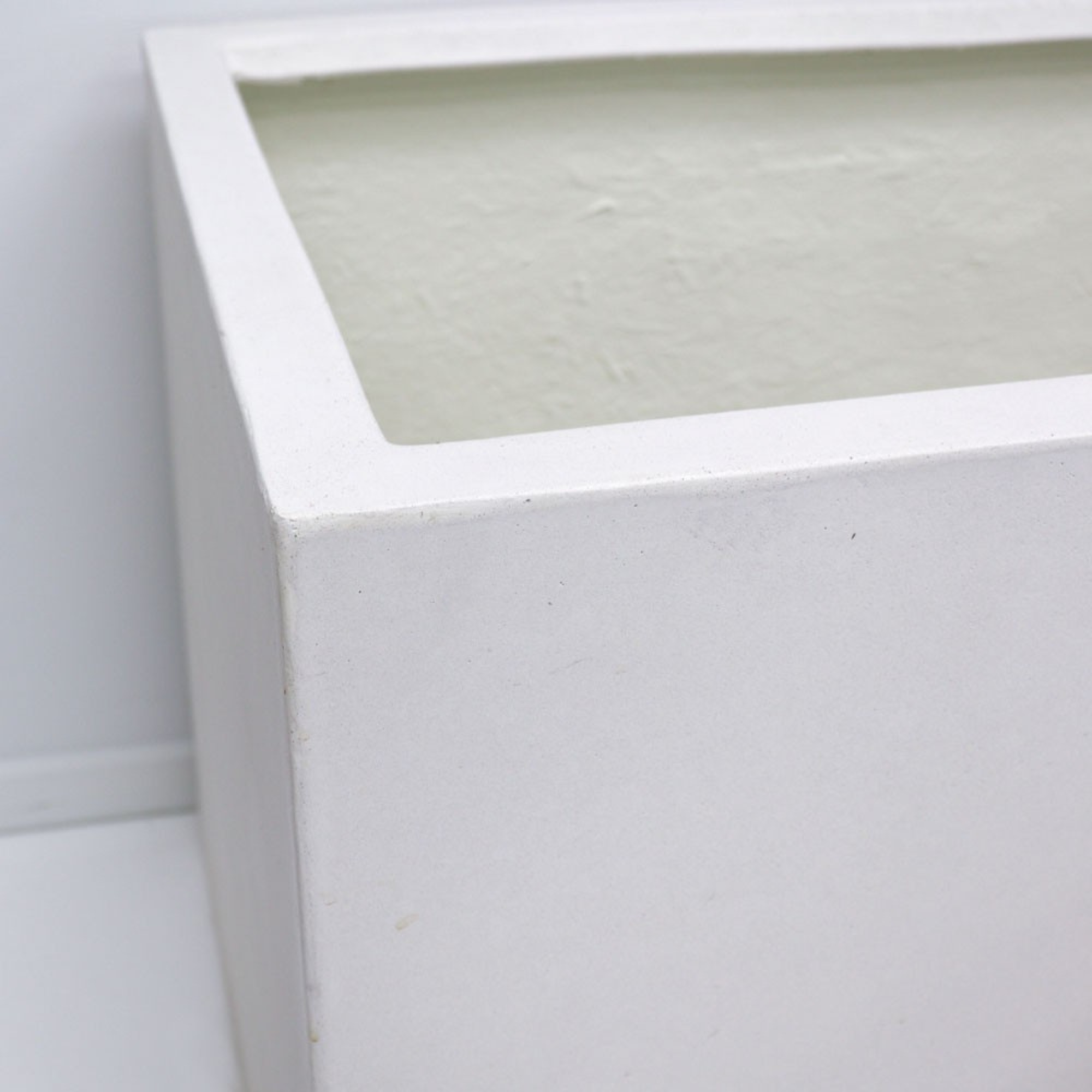 Waihou Planter - 3 Sizes | White