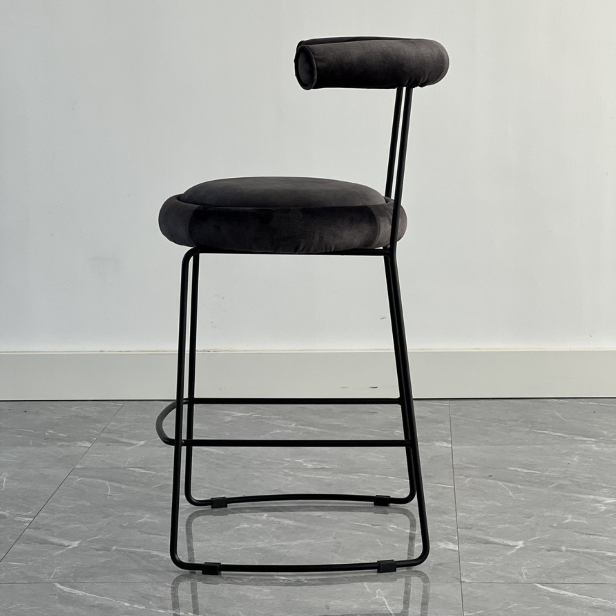 BERET BAR STOOL | 2 COLOURS