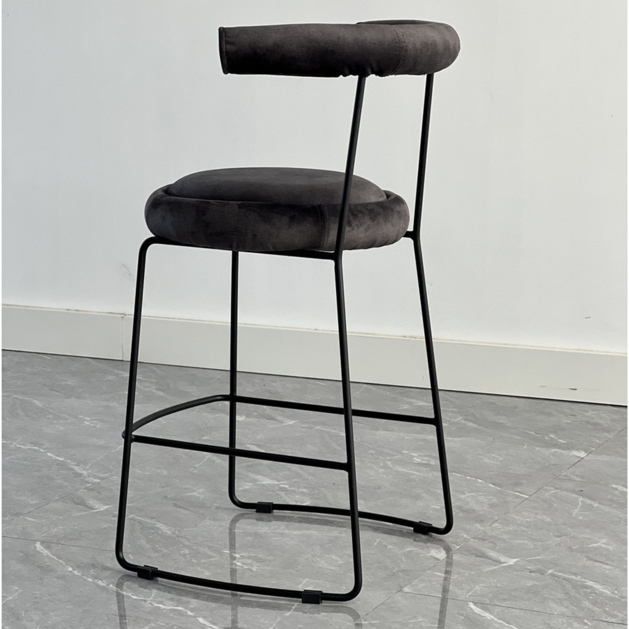 BERET BAR STOOL | 2 COLOURS