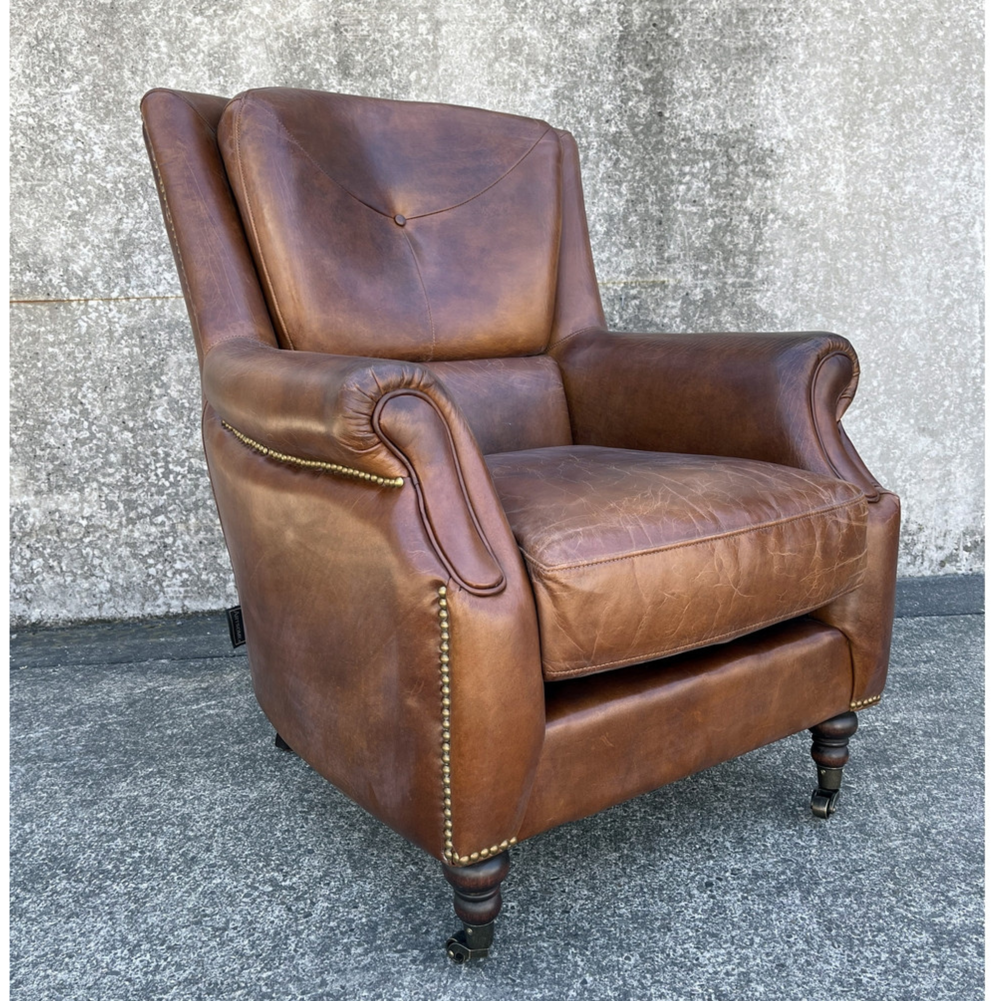 SPRINGFIELD LEATHER ARMCHAIR | VINTAGE CIGAR
