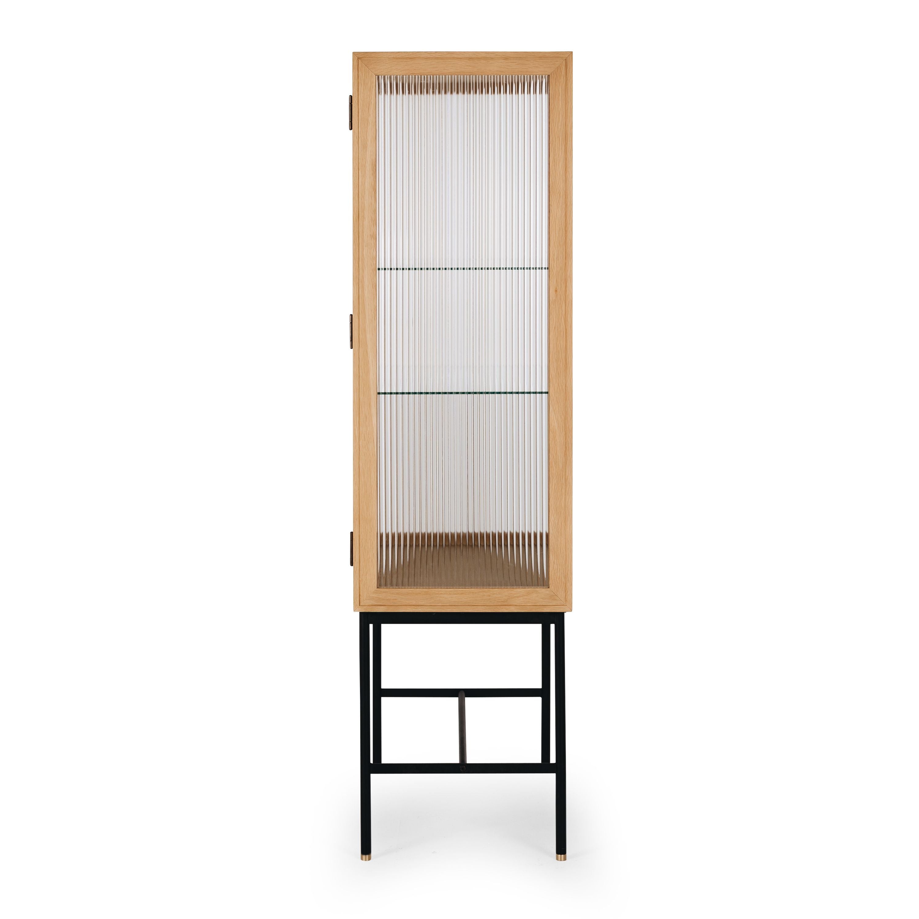 KOBE HIGHBOARD FLUTED GLASS | NATURAL OAK
