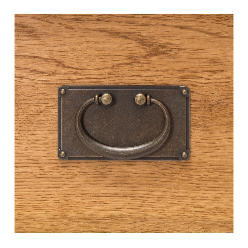 SALISBURY OAK 3 DRAWER BEDSIDE CABINET