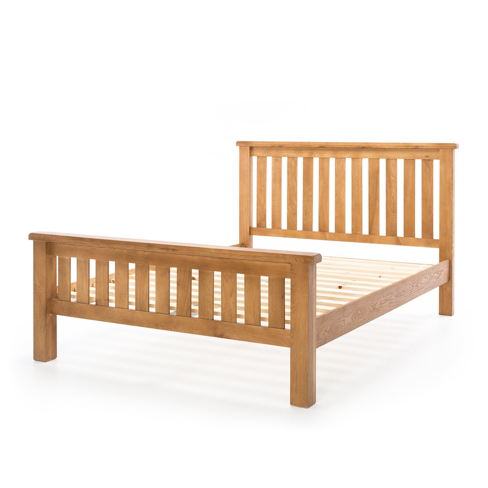 SALISBURY OAK QUEEN SLAT BED