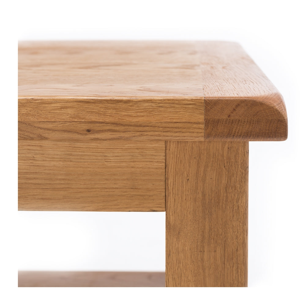 SALISBURY OAK COFFEE TABLE WITH SHELF