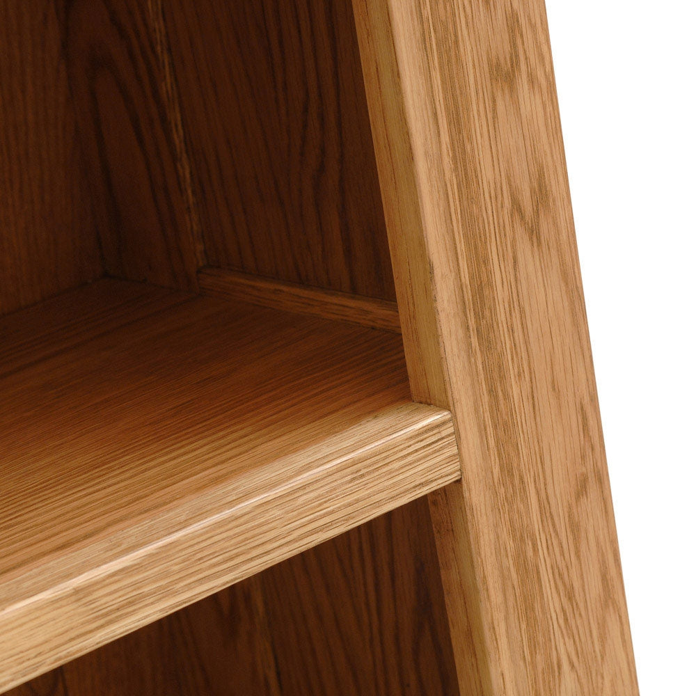 SALISBURY OAK SLIM BOOKCASE