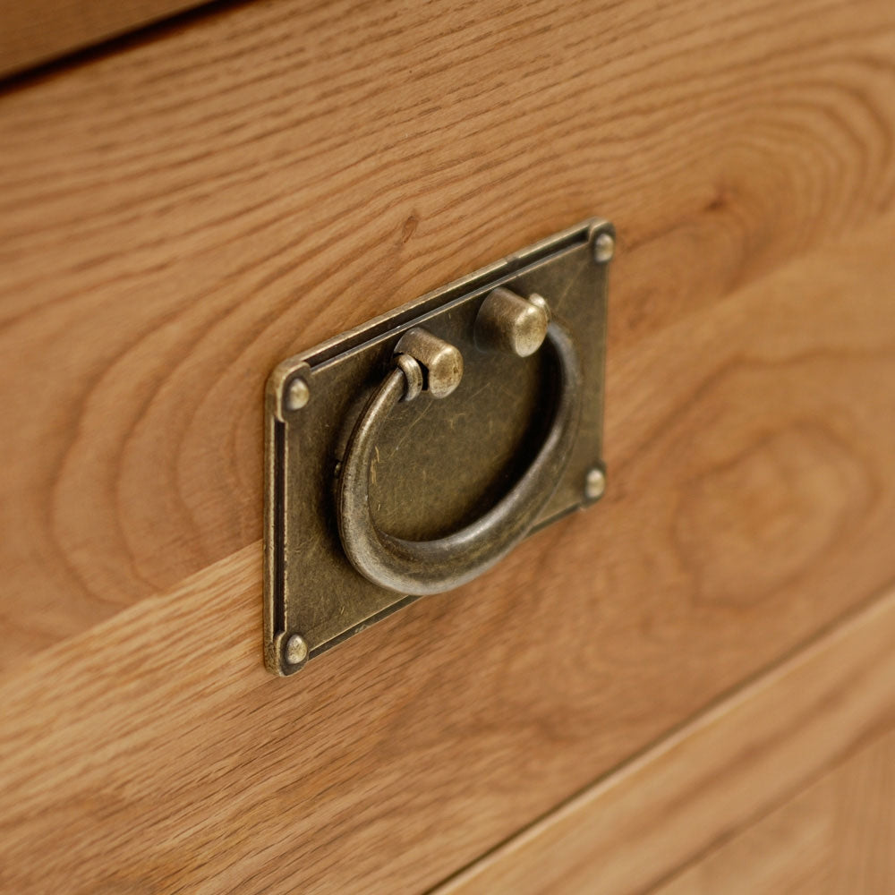 SALISBURY OAK HUTCH DRESSER