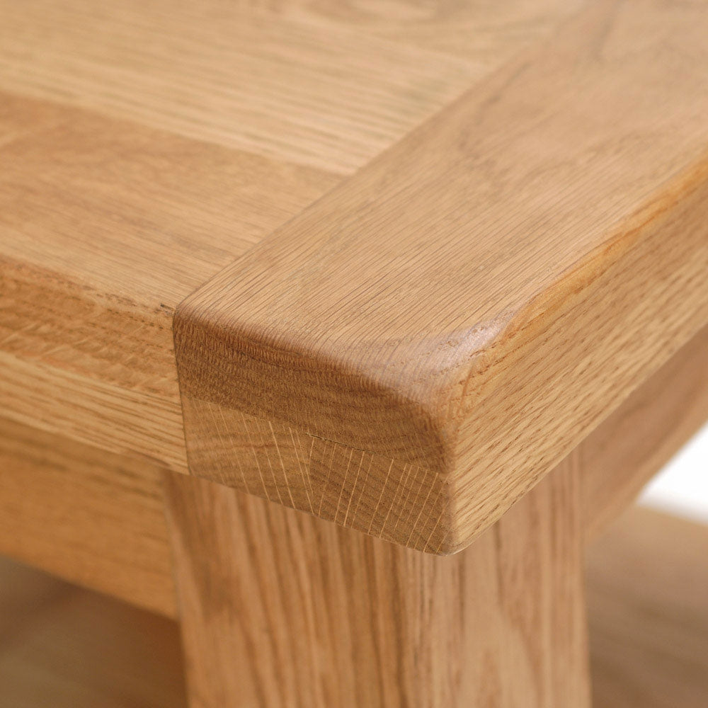 SALISBURY OAK COFFEE TABLE WITH SHELF