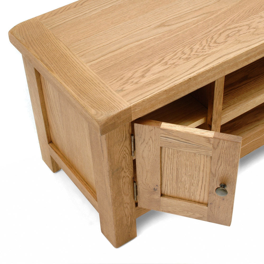 SALISBURY 1500 ENTERTAINMENT UNIT